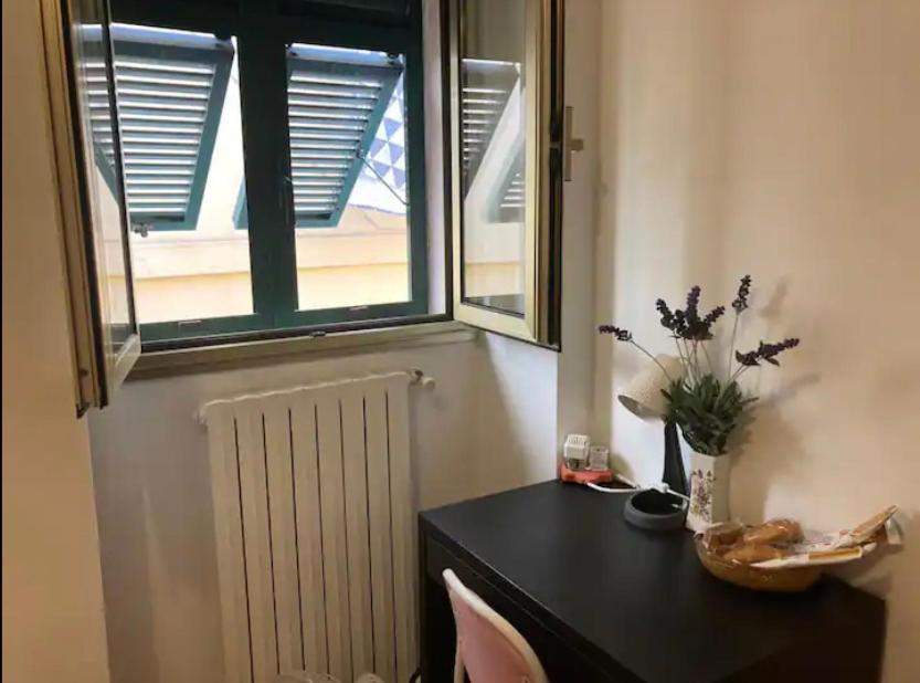 Cheerful Room, Sharing Kitchen In A Cosy Family Art House, Ideal For One Person Or Couple Sanremo Dış mekan fotoğraf